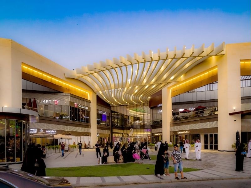 التسوق في المجمعة