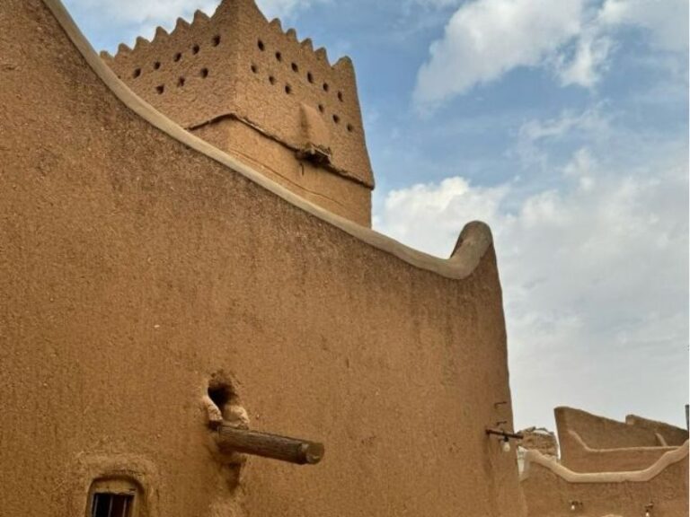 محافظ المجمعة